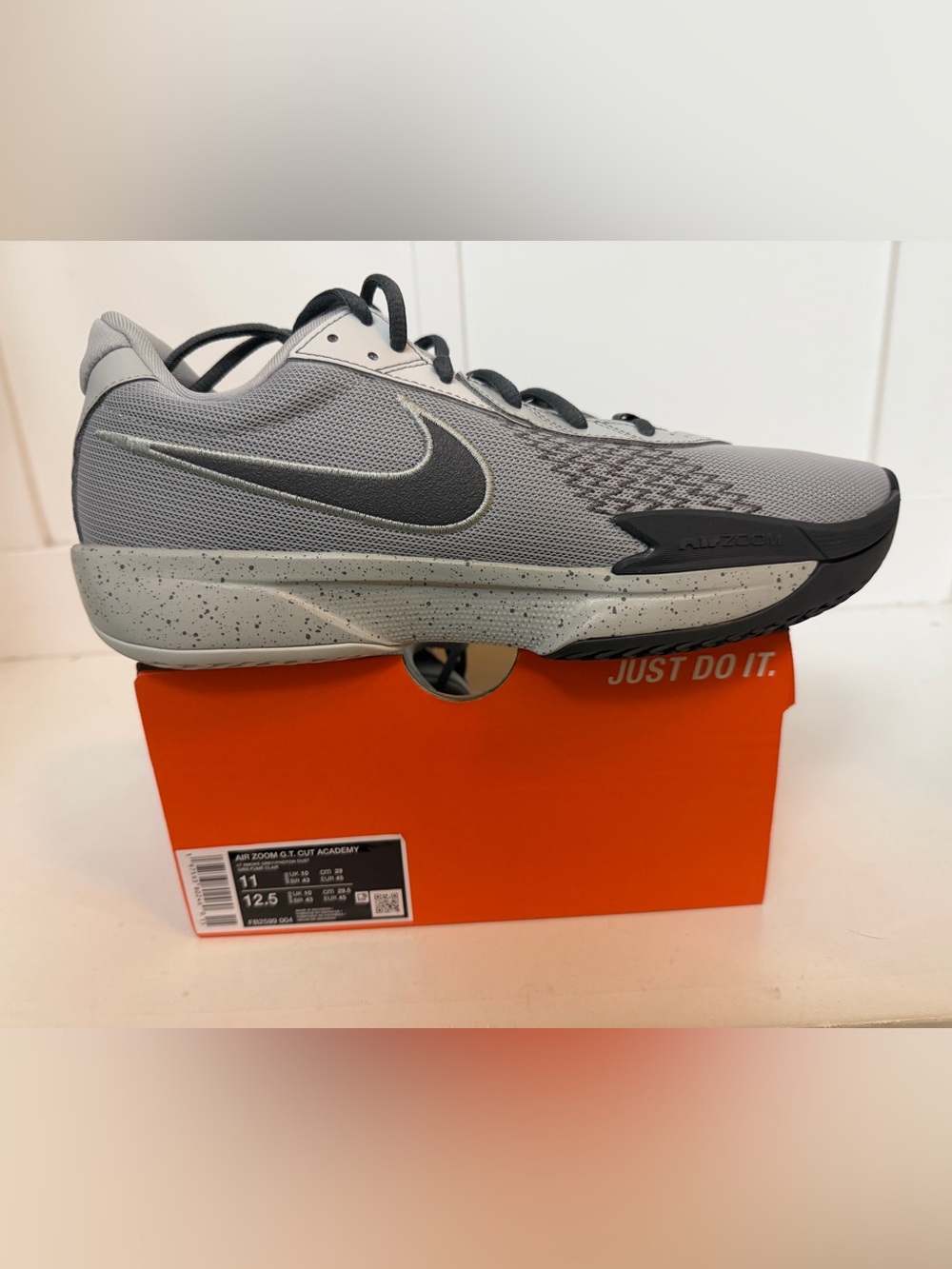 New In Box Nike Air Zoom GT Cut Academy Smoke Grey FB2599-004 Basketball Mens 11
